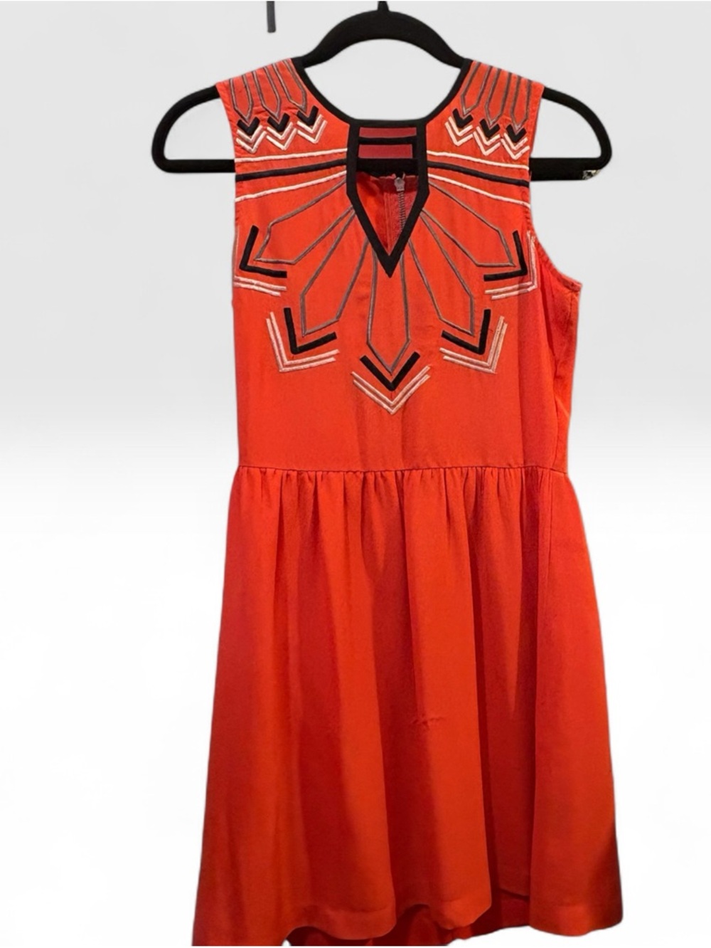 Chloe Oliver vibrant red/coral silk embroidered Sleeveless Dress sm